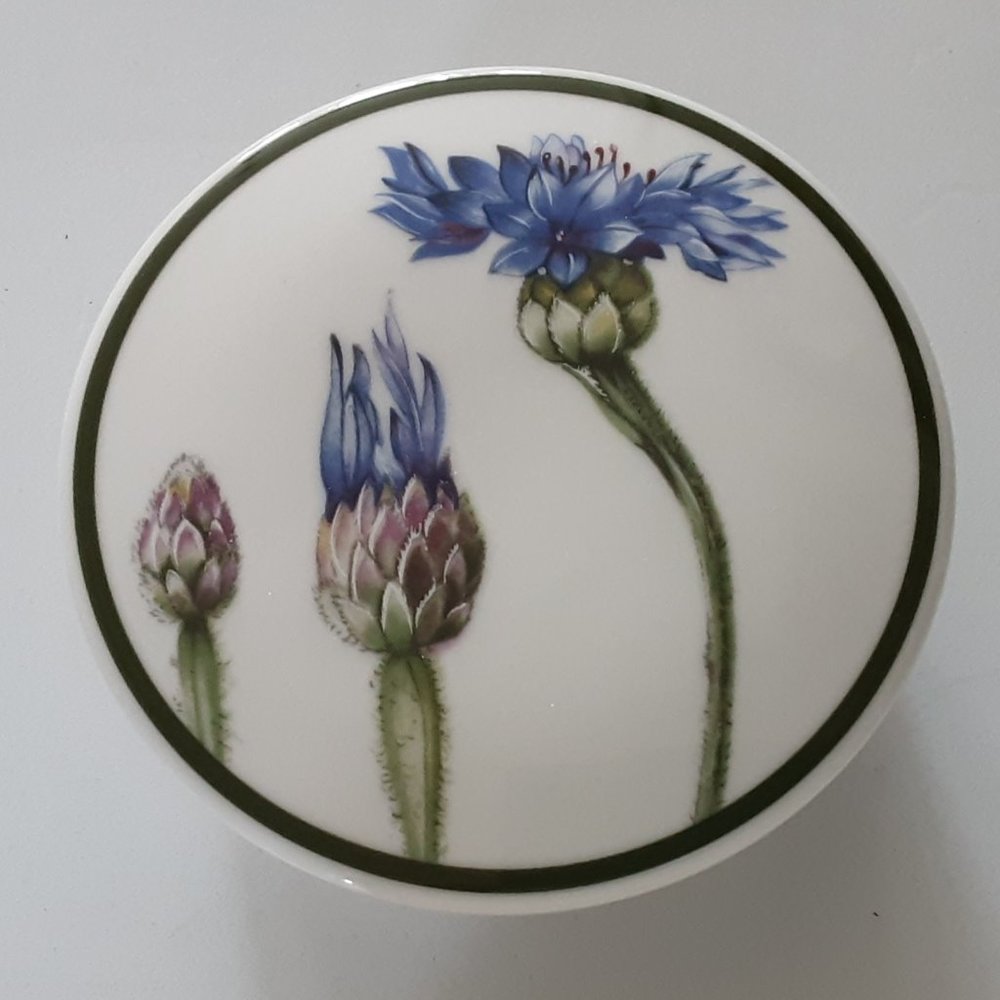 Villeroy & Boch Flora Cornflower Trinket Box